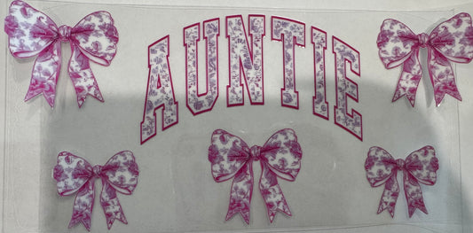 Cutesy auntie