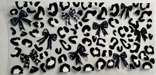 Black cheetah & bows